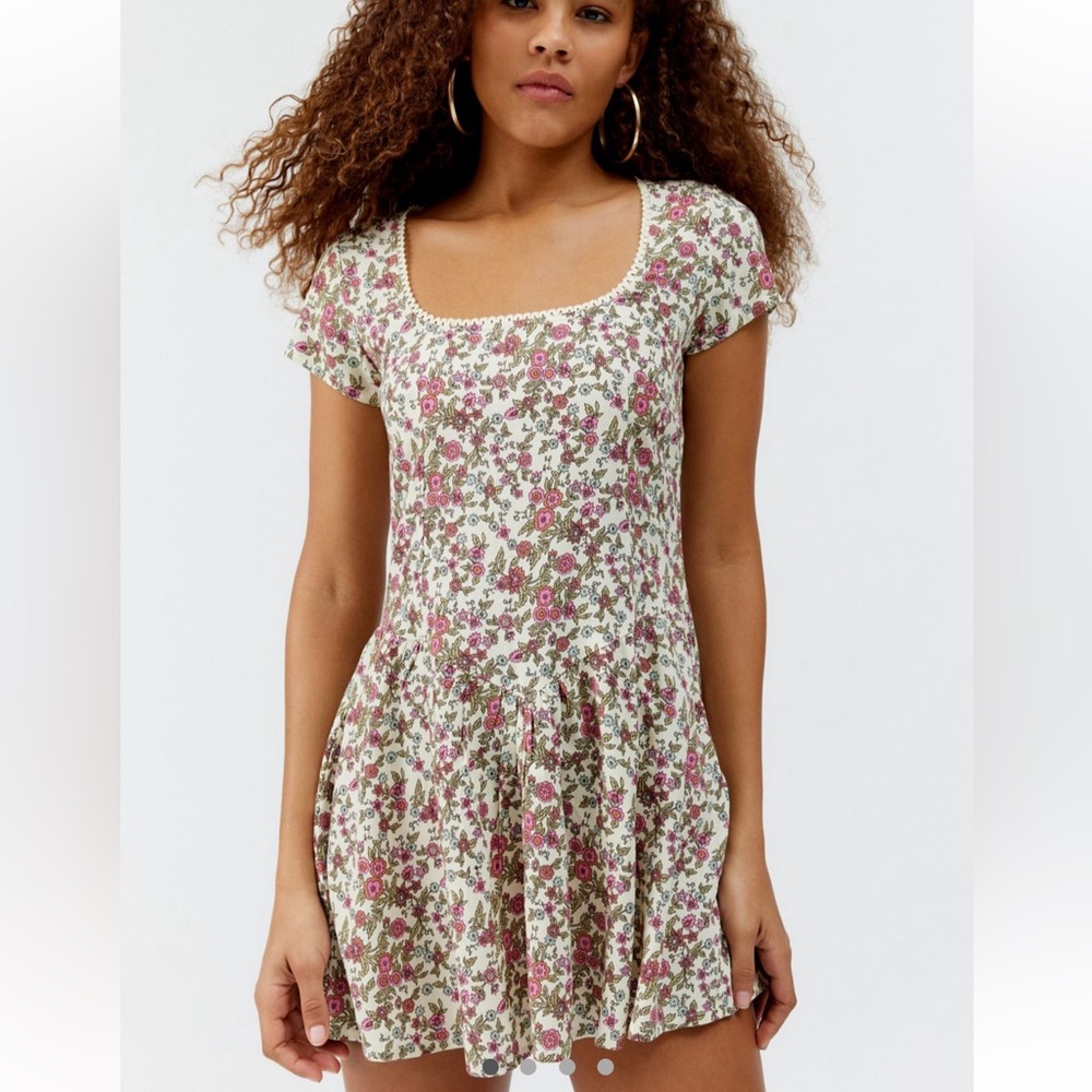 MOTEL Tipani Floral Mini Dress